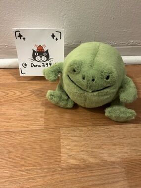 Jellycat Authentic Ricky Rain Frog Smiling Plush – NWT